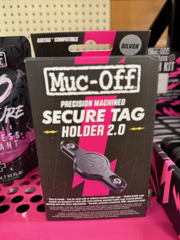 Le Muc-Off Secure AirTag™ Holder